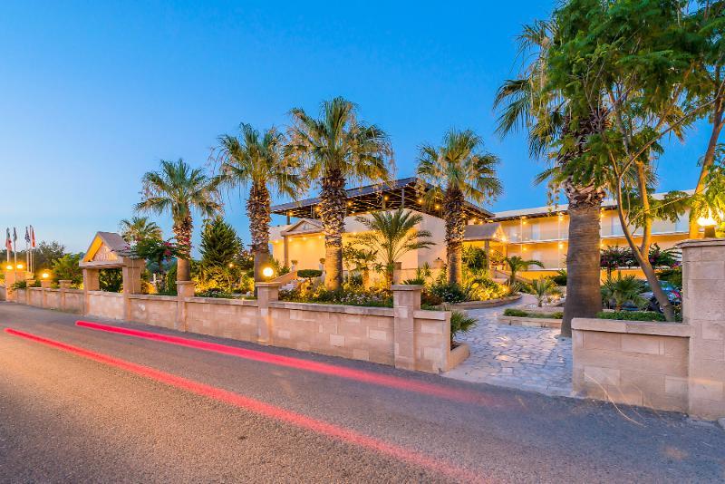 Olive Garden Hotel Lardos Luaran gambar